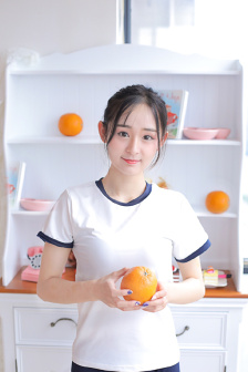 九尾狐与飞天猫